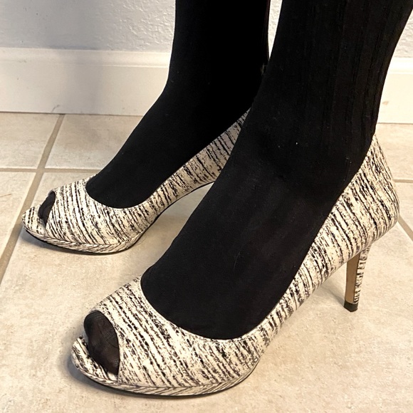 Enzo Angiolini stripe leather peep toe sz 5.5M - Picture 12 of 12